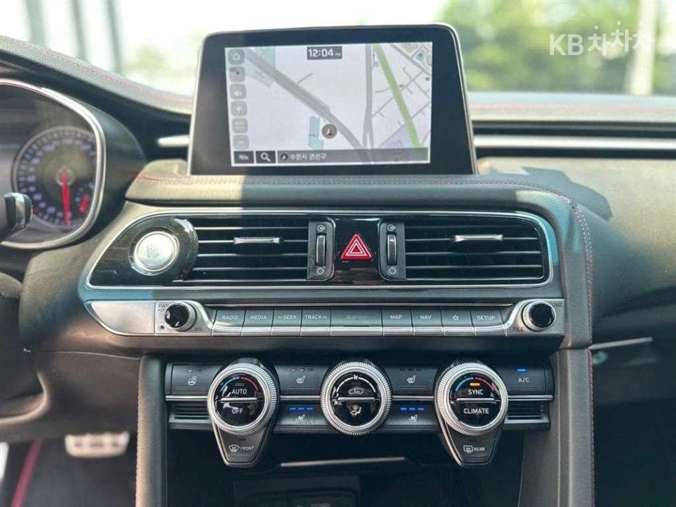 Genesis G702.0T Sport Package - 12