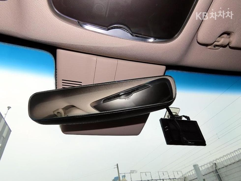 Genesis G80(RG3)3.5 Turbo Gasoline Direct Injection AWD - 15