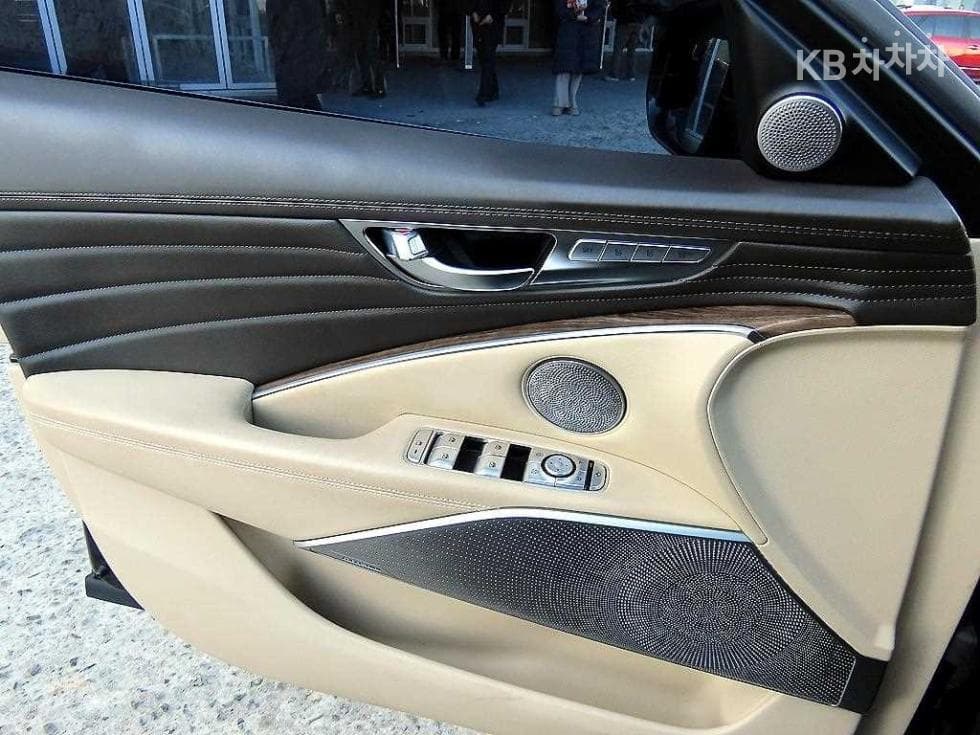 Kia 더 K93.8 GDI AWD 플래티넘Ⅱ - 12