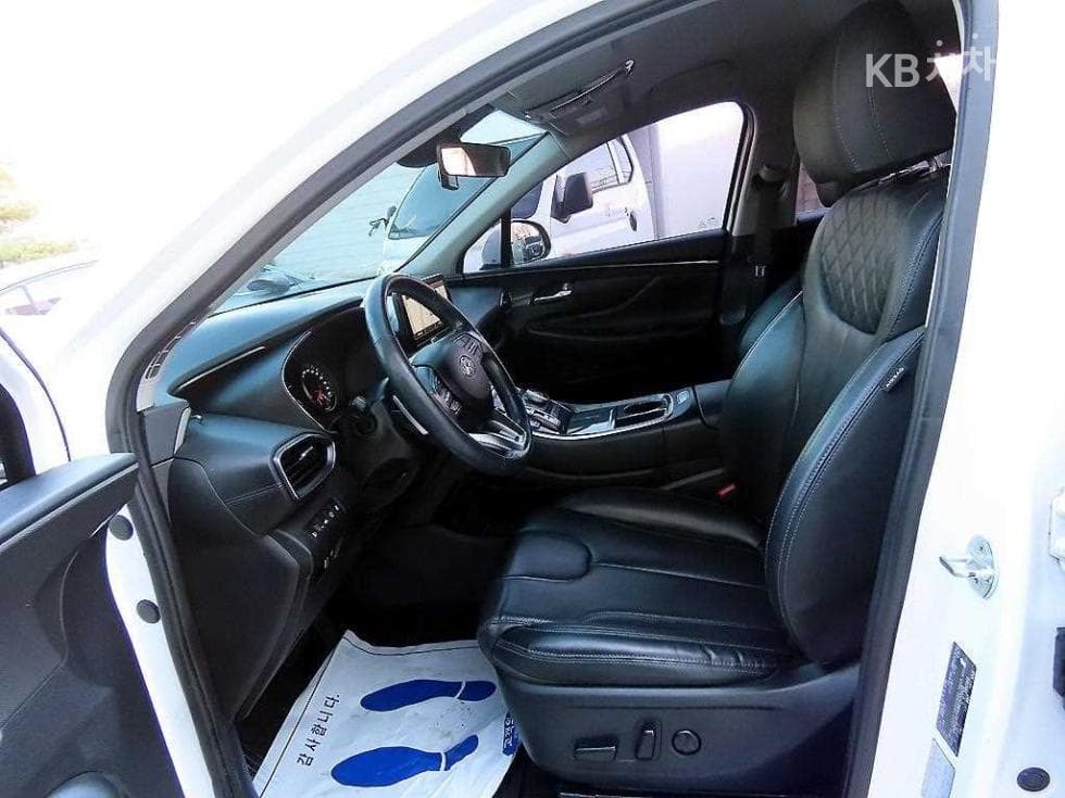 Hyundai The New (facelift) Santa Fe TMDiesel 2.2 2WD Premium 초이스 - 5