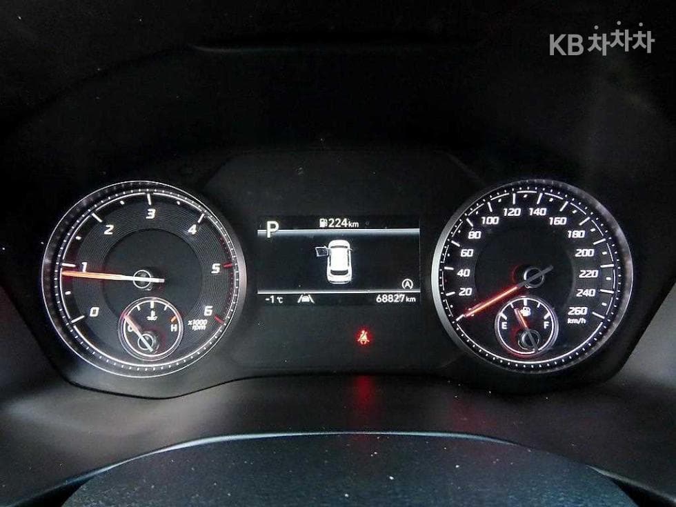 Hyundai The New (facelift) Santa Fe TMDiesel 2.2 2WD Premium 초이스 - 9