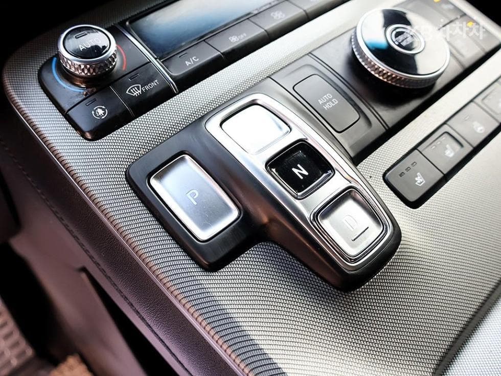 Хюндай Palisade3.8 Бензин 7-местен (Лимузин) Calligraphy - 7