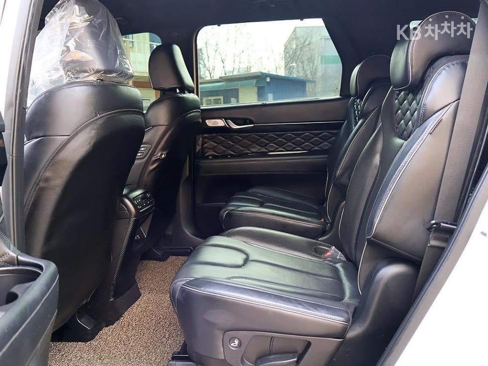 Хюндай Palisade3.8 Бензин 7-местен (Лимузин) Calligraphy - 12