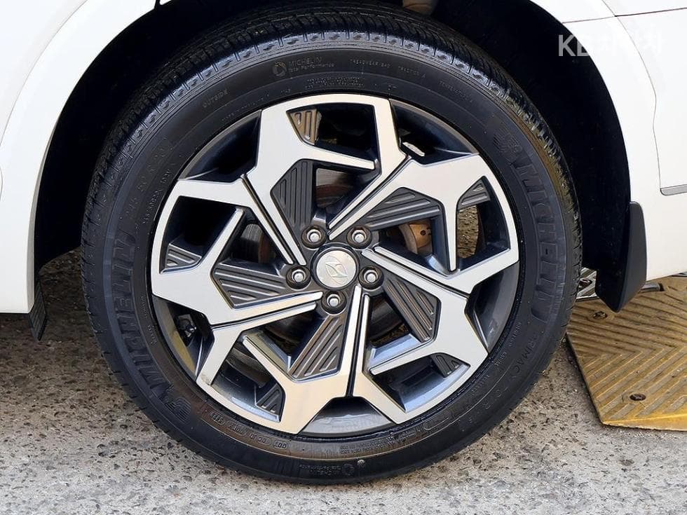 Хюндай Palisade3.8 Бензин 7-местен (Лимузин) Calligraphy - 18