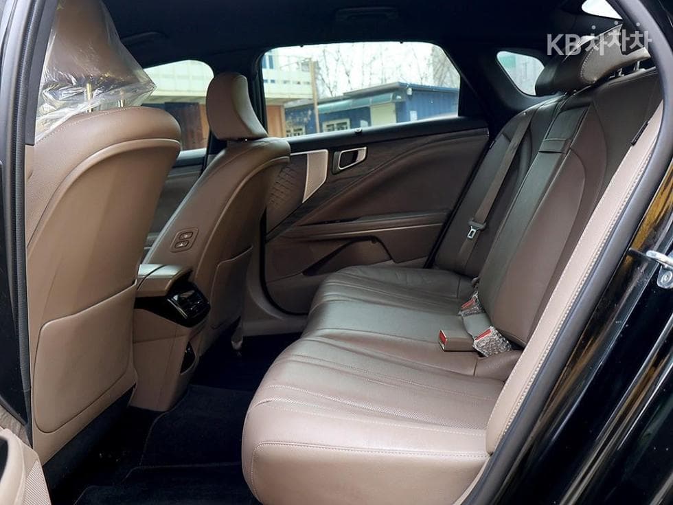 Kia K82.5L gasoline Noblesse - 14