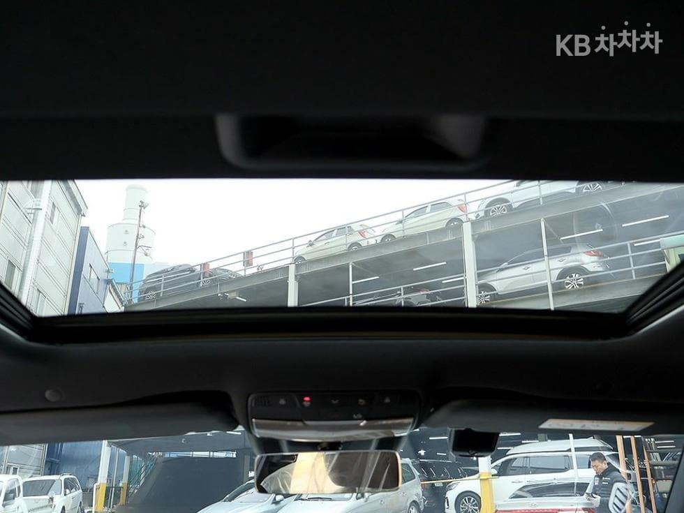 Mercedes-Benz E-Class (W213)E300e 4MATIC Exclusive - 13