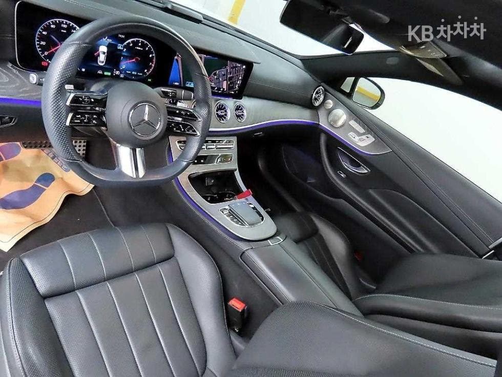 Mercedes-Benz E-Class (W213)E450 4MATIC Coupe Standard - 7