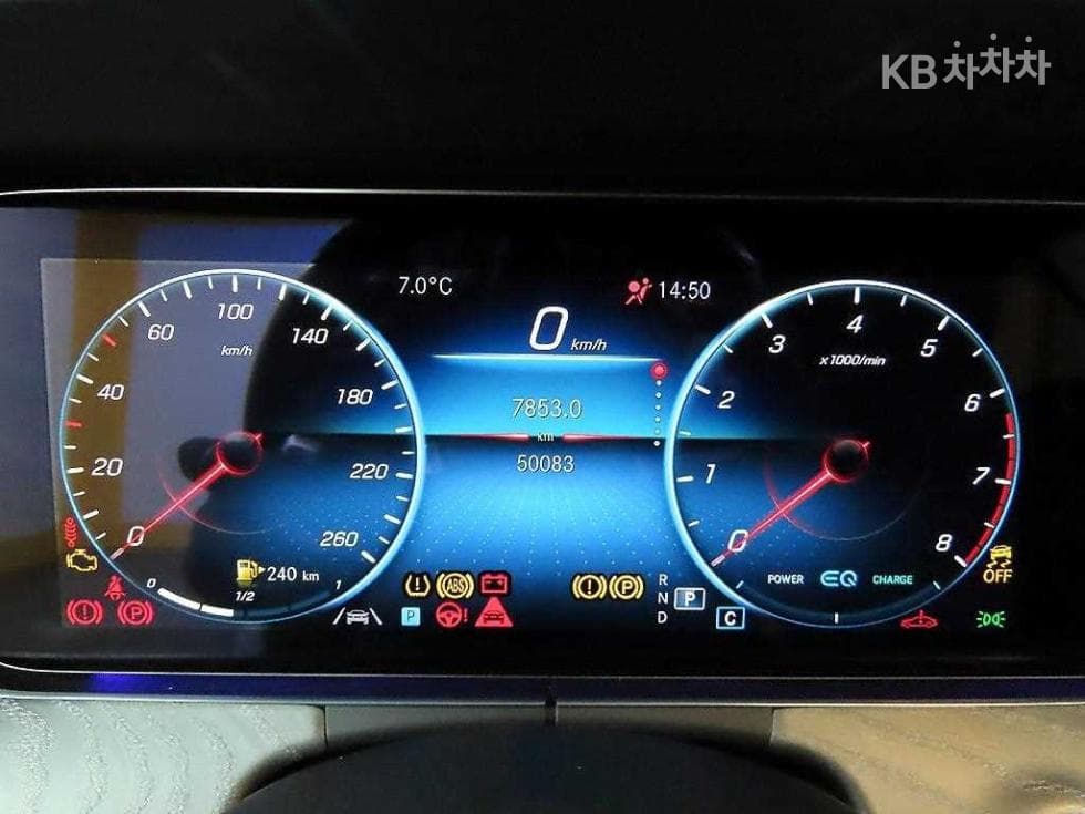 Mercedes-Benz E-Class (W213)E450 4MATIC Coupe Standard - 8