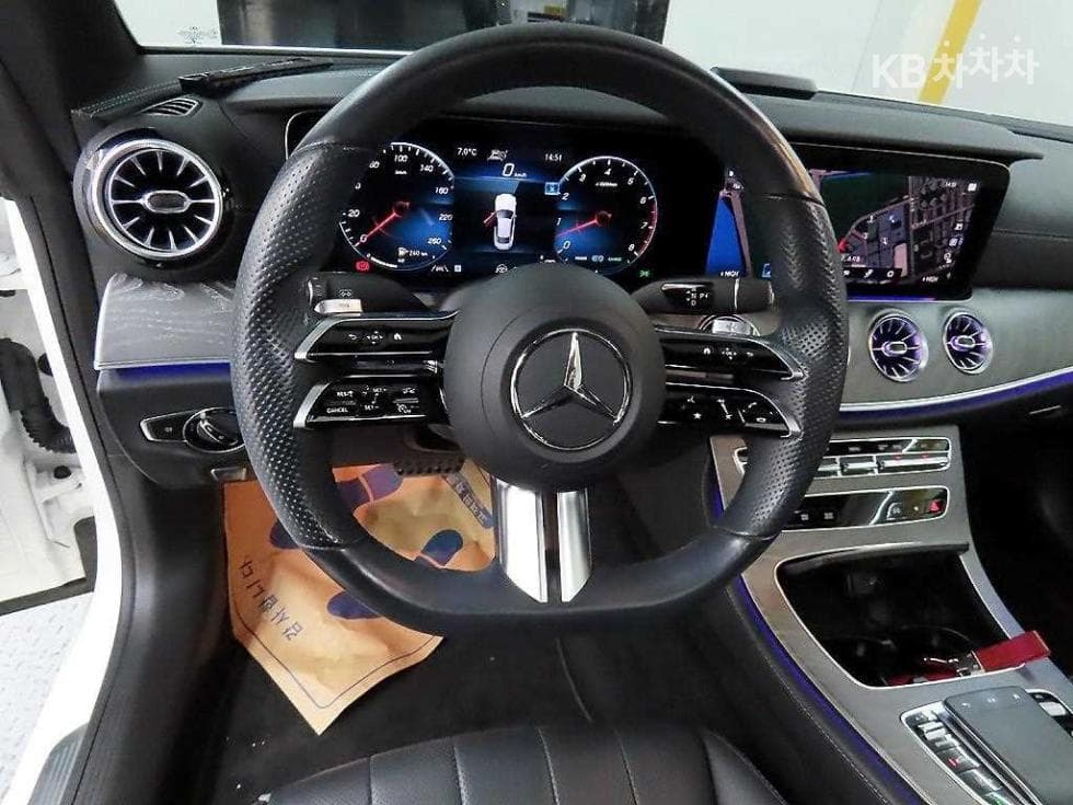 Mercedes-Benz E-Class (W213)E450 4MATIC Coupe Standard - 9
