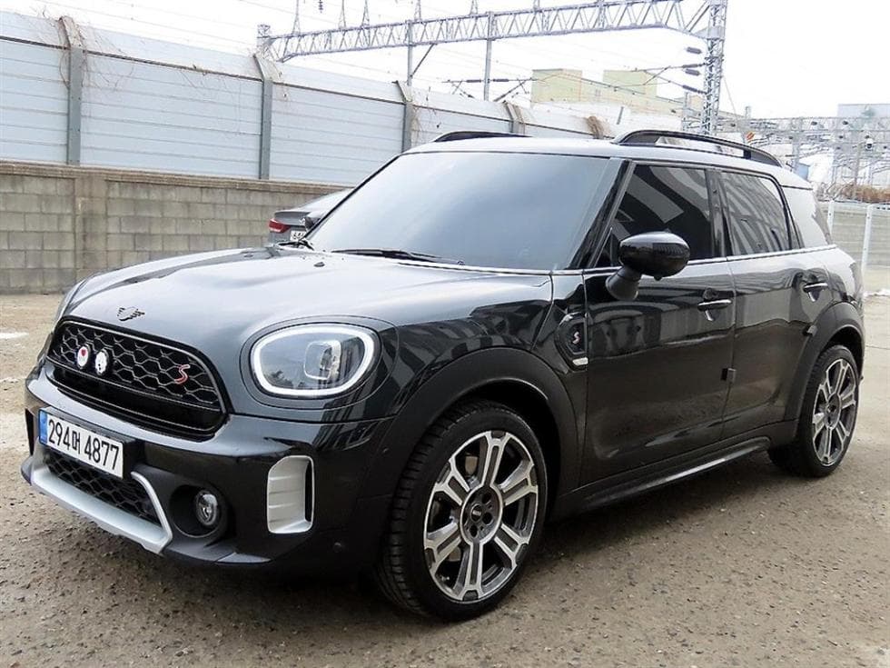 Mini Countryman (F60) 2.0 Cooper S All4 T1 - Image 1