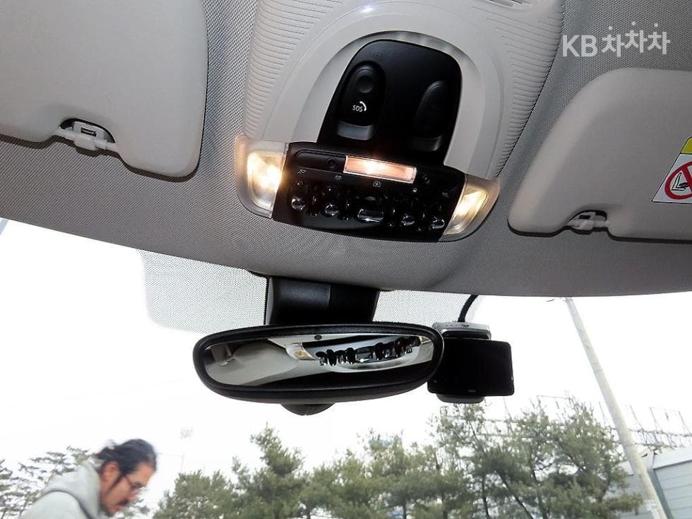 Mini Countryman (F60)2.0 Cooper S All4 T1 - 16