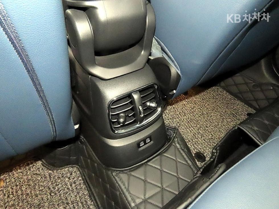 Mini Countryman (F60)2.0 Cooper S All4 T1 - 17