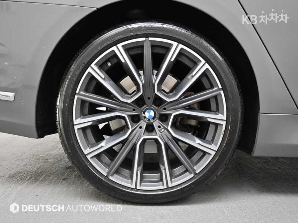BMW 7시리즈 (G11)740i sDrive Design Pure Excellence - 5