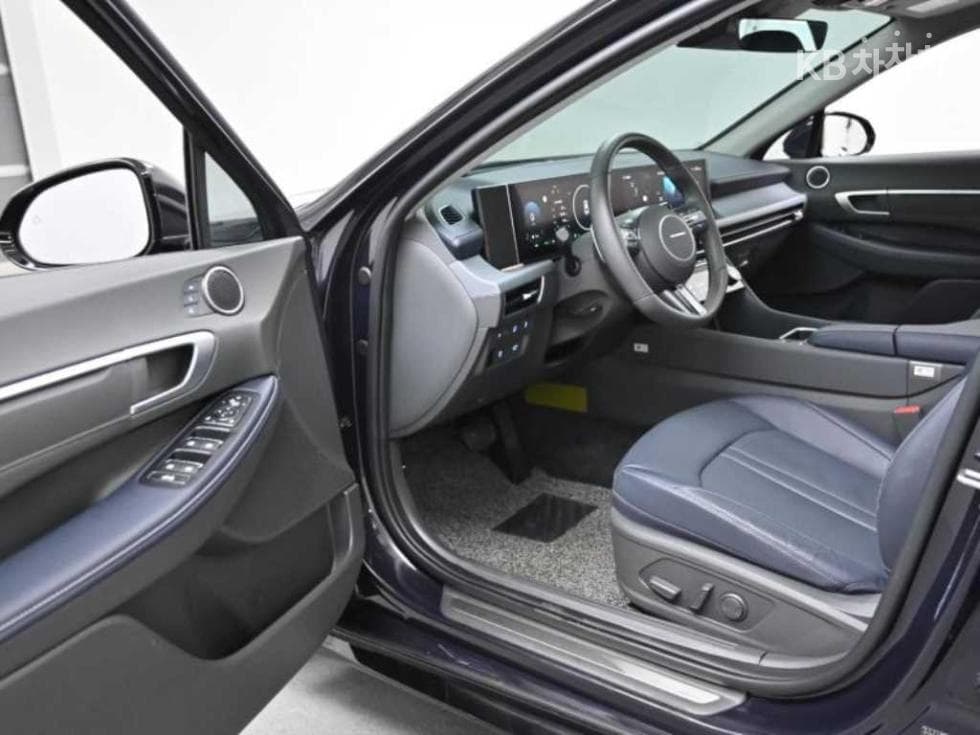 Hyundai Sonata The Edge (Sonata facelift) Hybrid(DN8)2.0 HEV Exclusive - 11