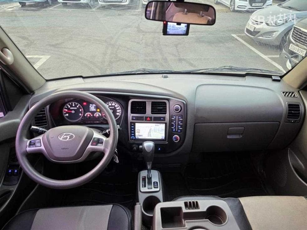 Hyundai Porter 2Extra Long Super Cab CRDi DLX Standard - 8