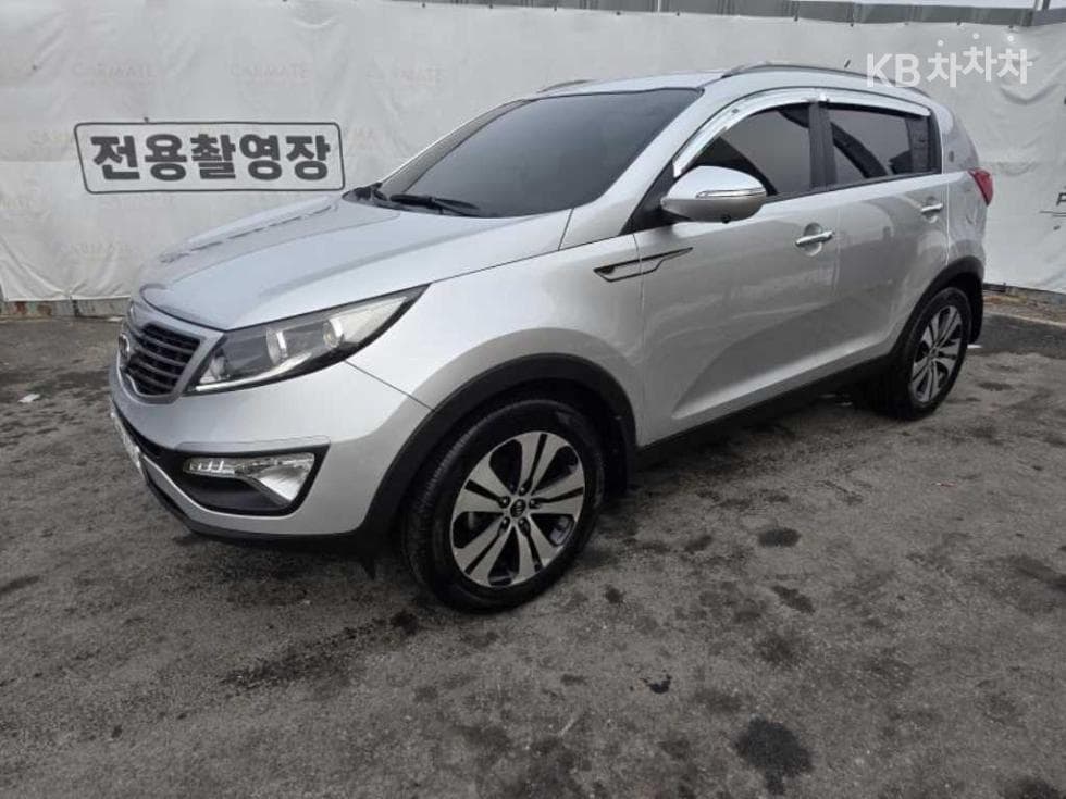 Kia Sportage R Gasoline 2WD TLX Highest-end Type - Image 1
