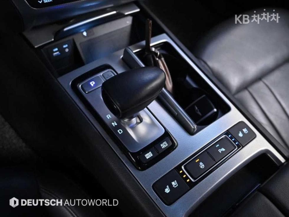 Genesis G803.3 GDI Luxury - 9