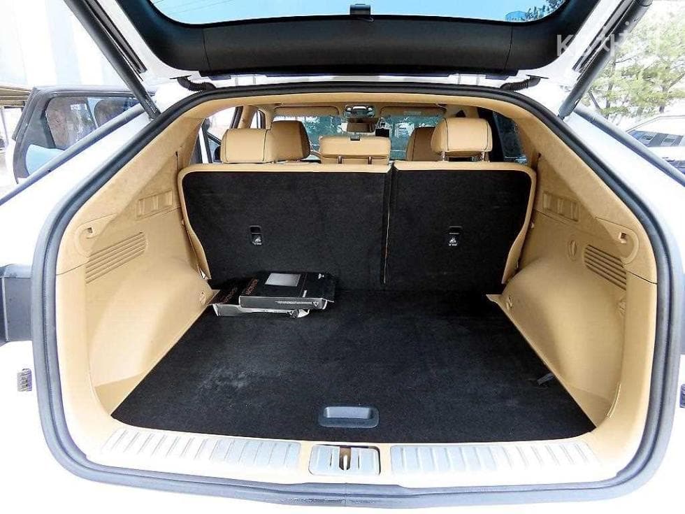 Genesis GV60Standard 2WD Standard - 17