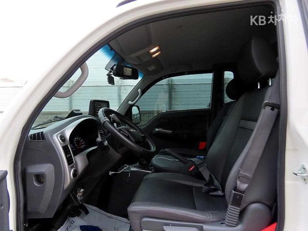 Kia The New (facelift) Bongo 3 (light truck)LPG 냉동Top (Cargo)차 1 Ton Standard King Cab Extra Long GL - 8