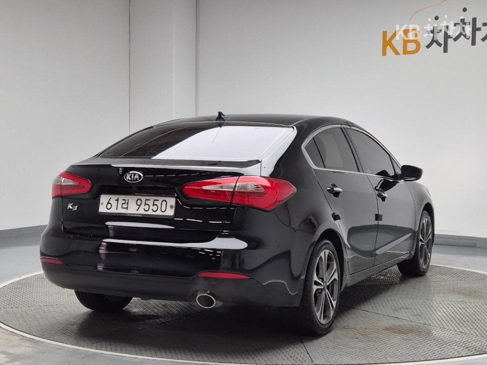 Kia K3Noblesse - 3