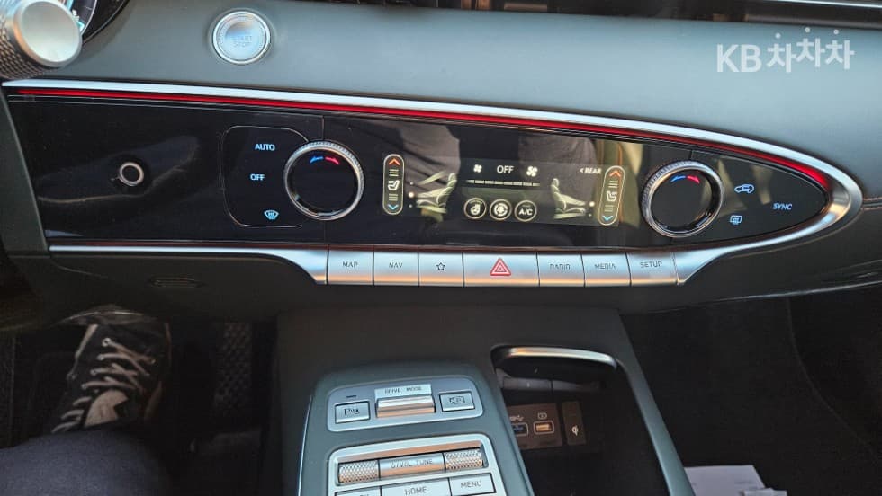 Genesis GV70Diesel 2.2 2WD - 16