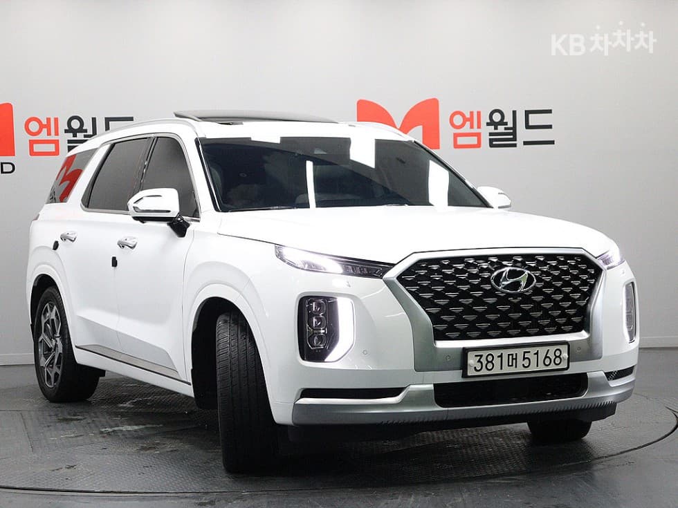 Hyundai Palisade2.2 Diesel 7-seater (Limousine) AWD Calligraphy - 2