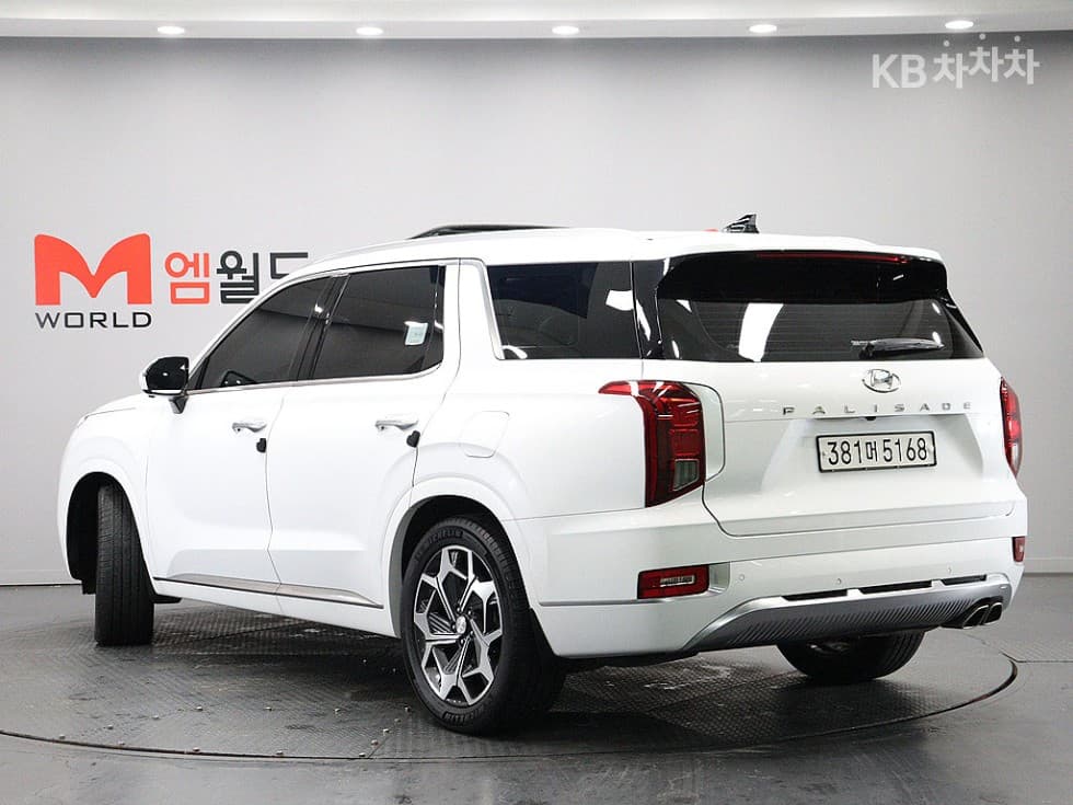 Hyundai Palisade2.2 Diesel 7-seater (Limousine) AWD Calligraphy - 4