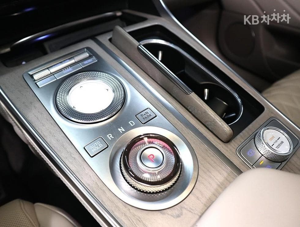 Genesis GV803.5 Turbo Gasoline AWD - 12