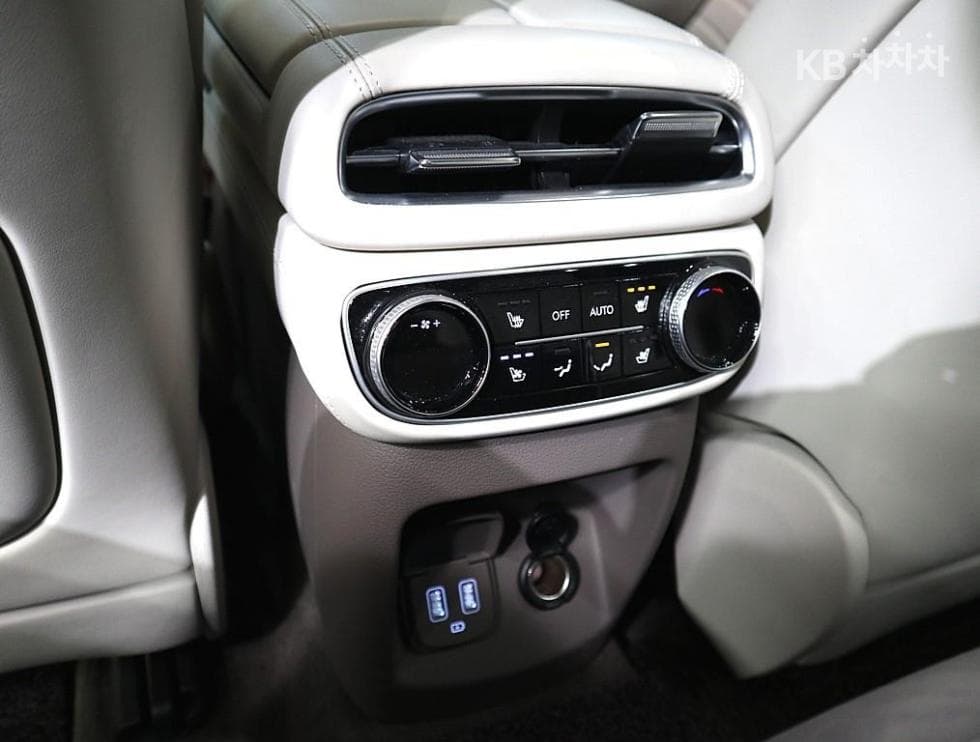 Genesis GV803.5 Turbo Gasoline AWD - 15