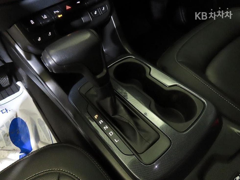 GM Korea Real New Colorado3.6L V6 4WD Z71-X - 12
