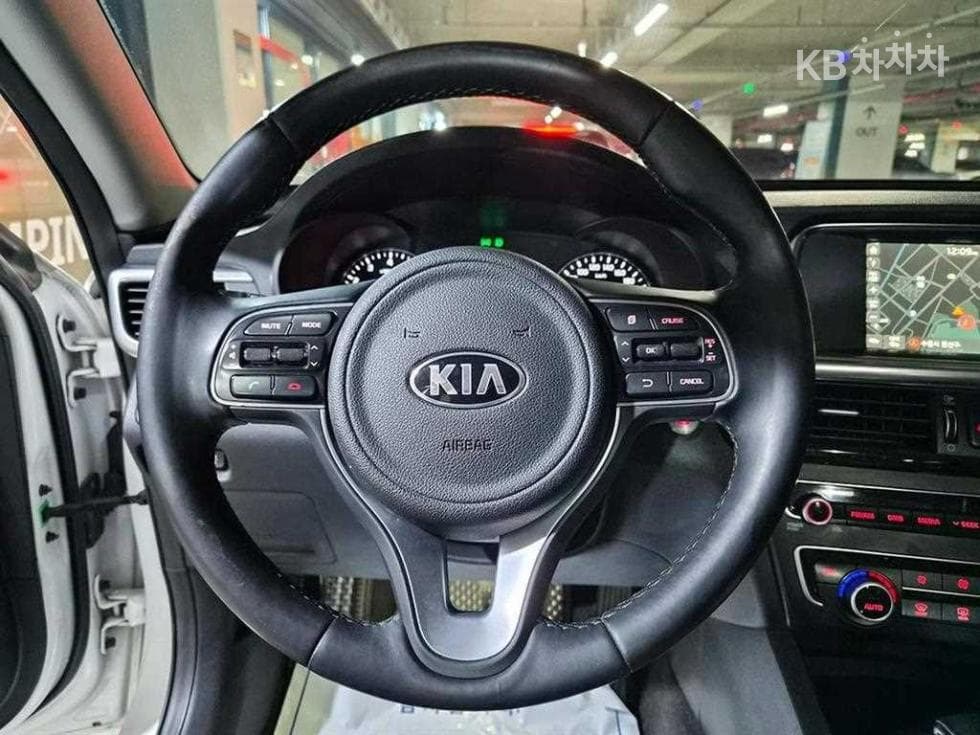 Kia K5 Second generation2.0 Gasoline MX Prestige - 8