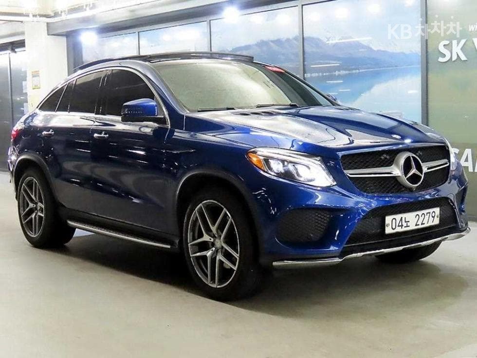 Mercedes-Benz GLE(W166) 350 d 4Matic Coupe - Image 1
