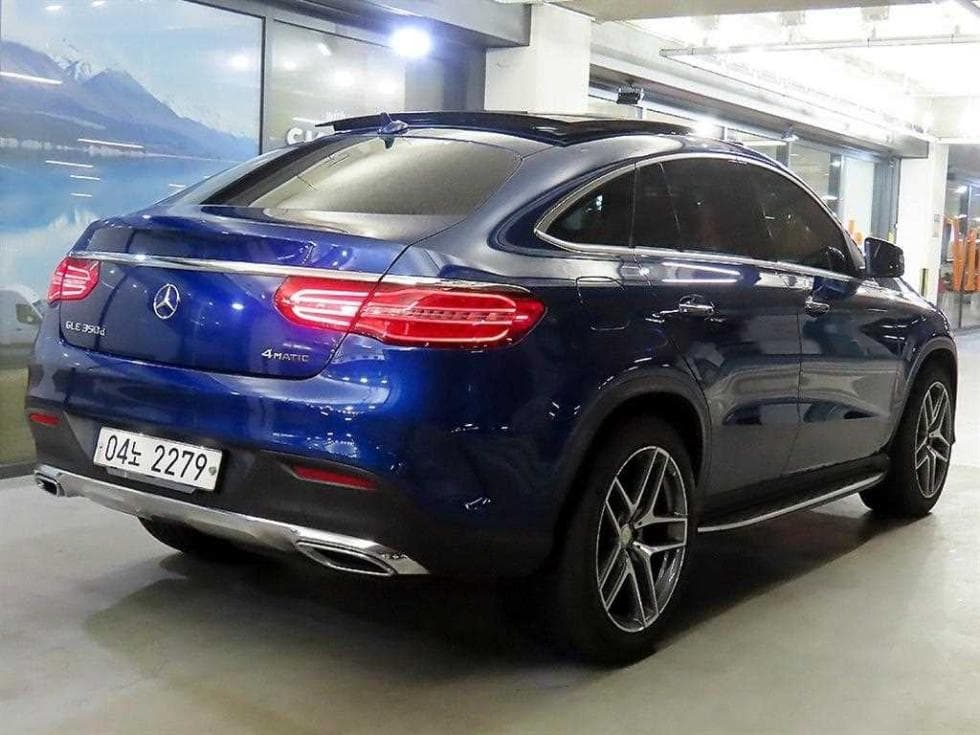 Mercedes-Benz GLE(W166)350 d 4Matic Coupe - 4