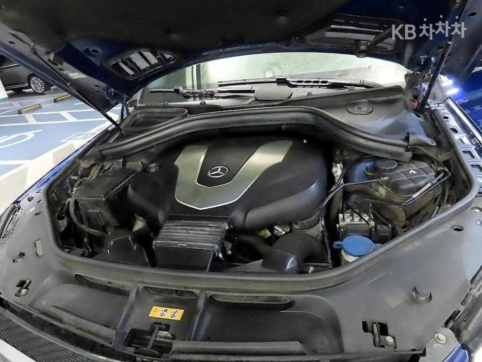 Mercedes-Benz GLE(W166)350 d 4Matic Coupe - 19