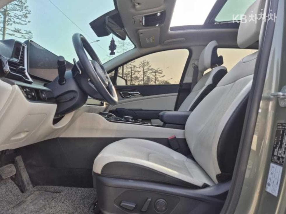 Kia The All New SportageD2.0 AWD Signature Gravity - 2