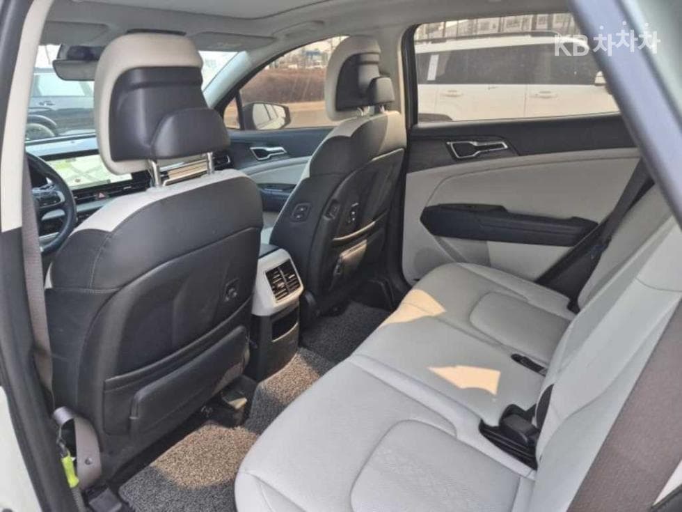 Kia The All New SportageD2.0 AWD Signature Gravity - 15