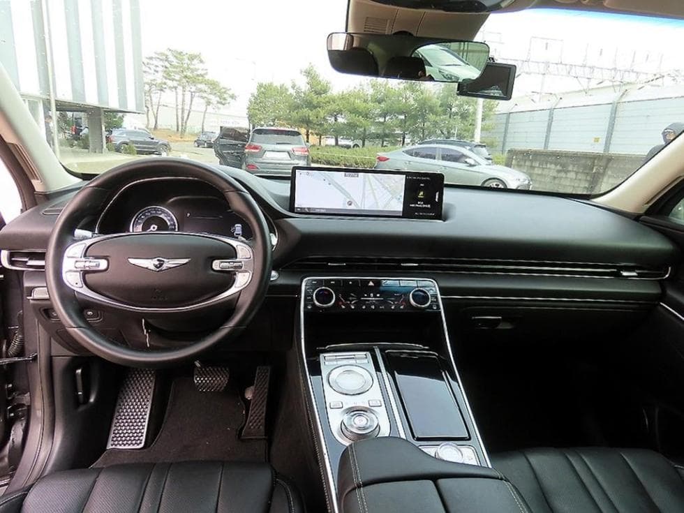 Genesis GV802.5 Turbo Gasoline AWD - 7