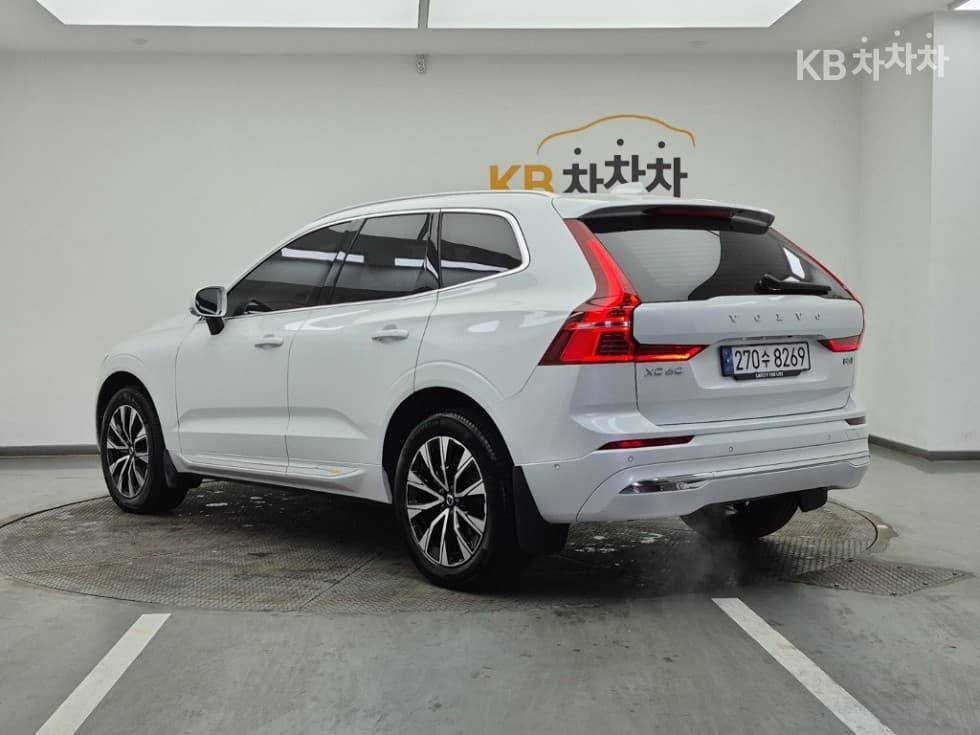 Volvo XC60 Second generationB5 Ultra Bright - 3