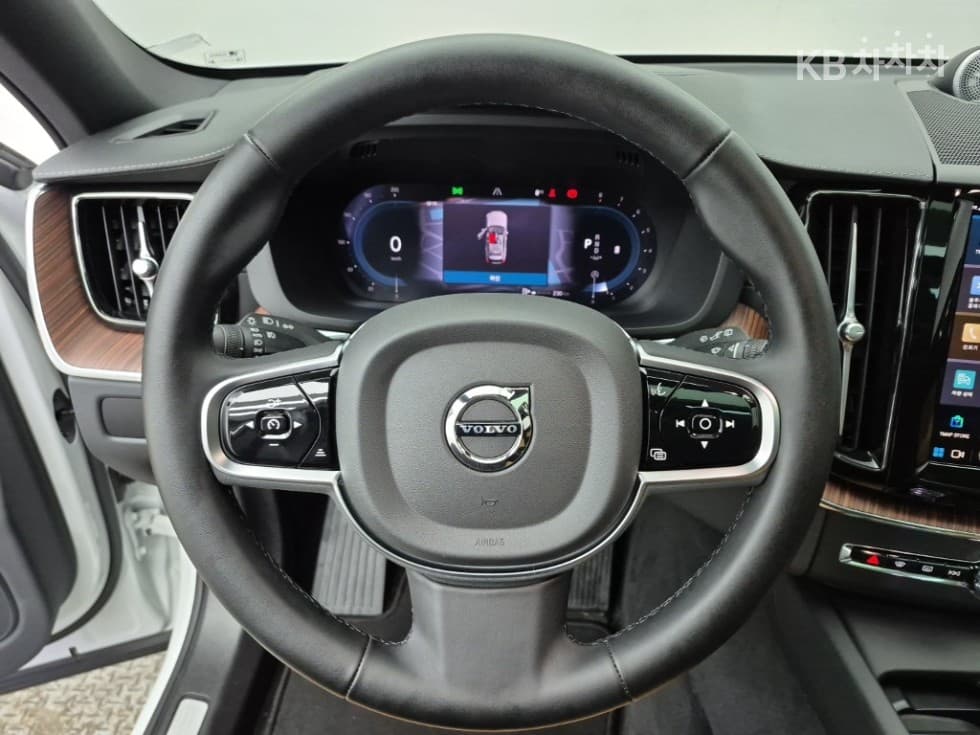 Volvo XC60 Second generationB5 Ultra Bright - 9