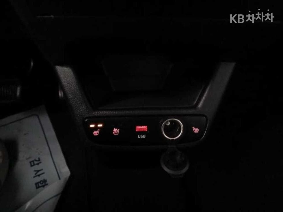 Kia The New (facelift) Kia Ray (van)1.0 Gasoline Signature - 14
