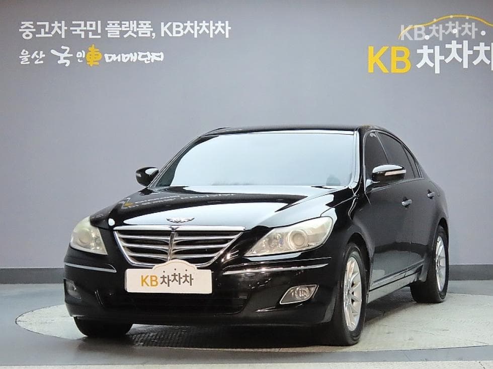 Хюндай Дженезис BH330 LUXURY Стандартен - Image 1