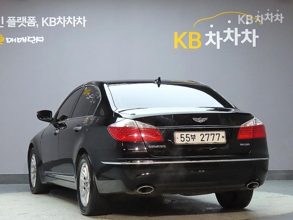 Хюндай ДженезисBH330 LUXURY Стандартен - 4