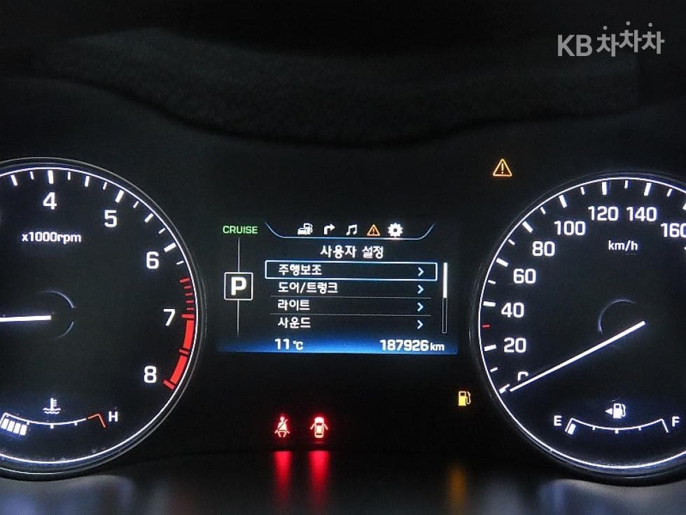 Хюндай ДженезисDHG330 Modern AWD Стандартен - 8