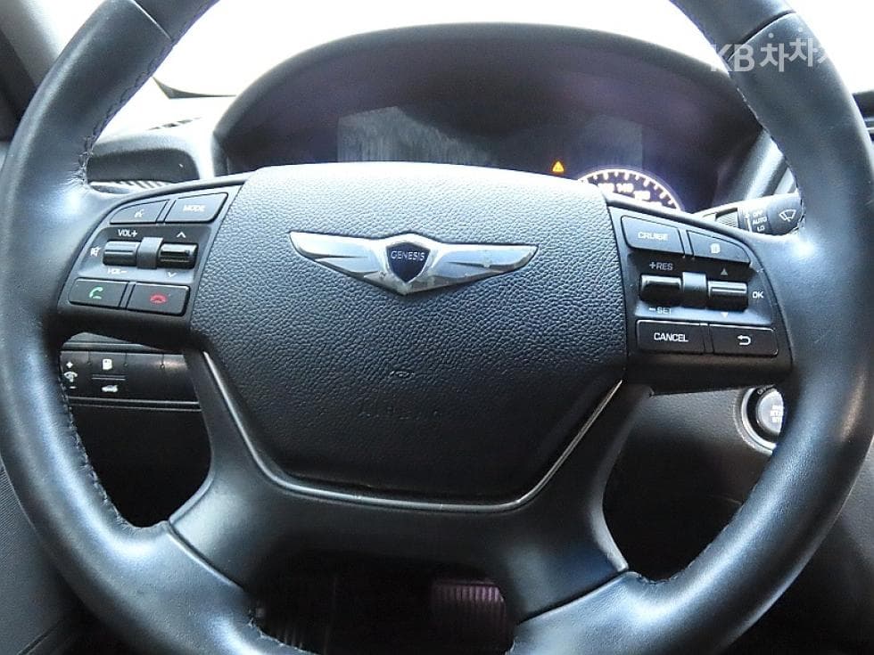 Хюндай ДженезисDHG330 Modern AWD Стандартен - 17