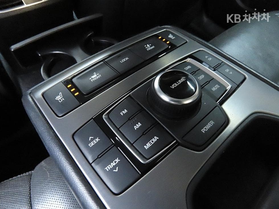 Хюндай ДженезисDHG330 Modern AWD Стандартен - 18