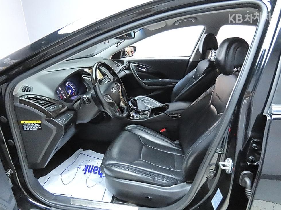 Хюндай Grandeur (Azera)HGHG240 Лукс - 10