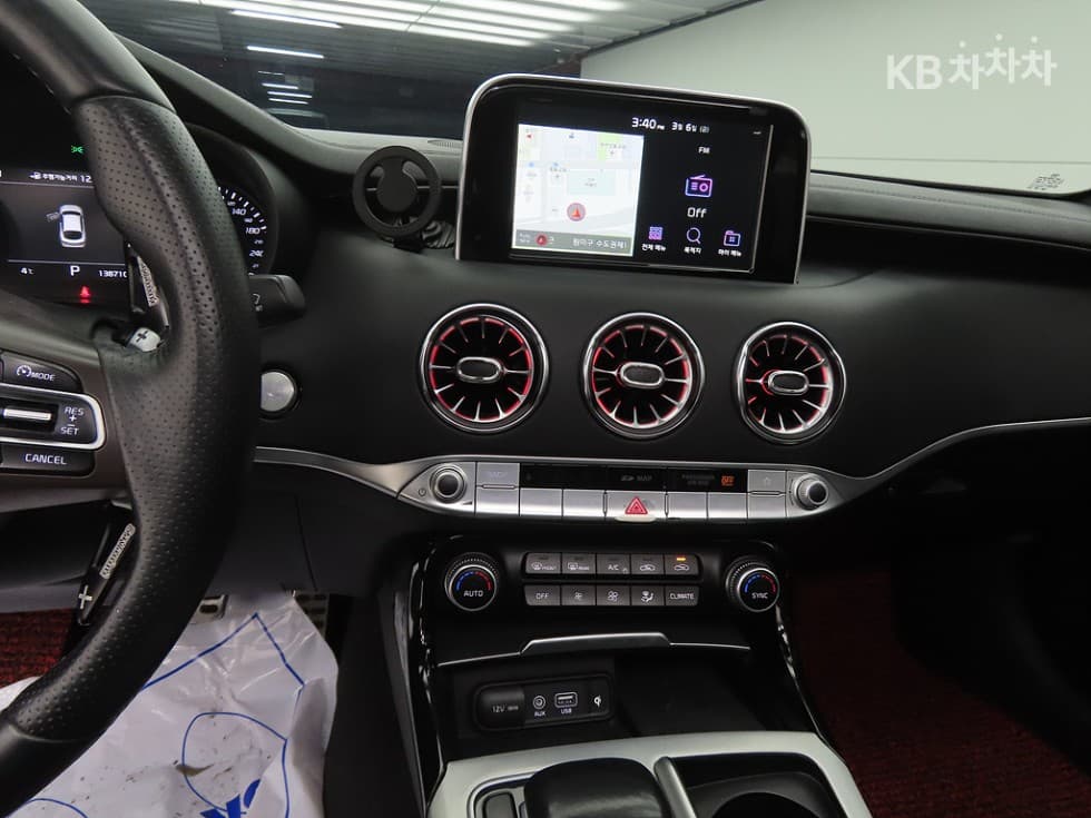 Kia Stinger3.3 Turbo 2WD GT - 10