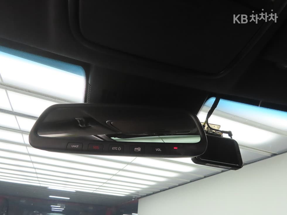 Kia Stinger3.3 Turbo 2WD GT - 12