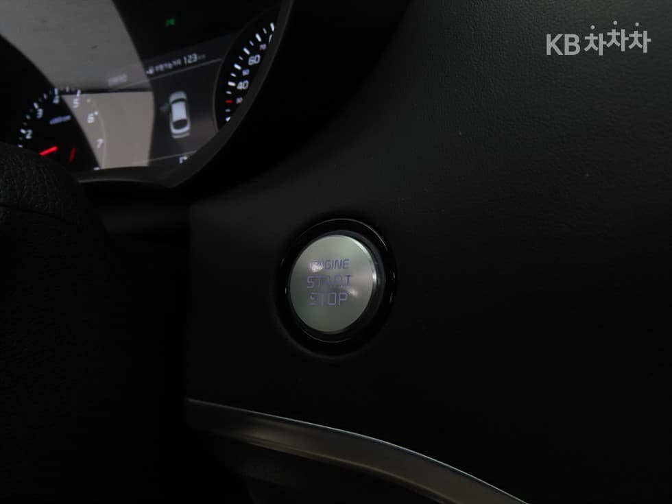 Kia Stinger3.3 Turbo 2WD GT - 13