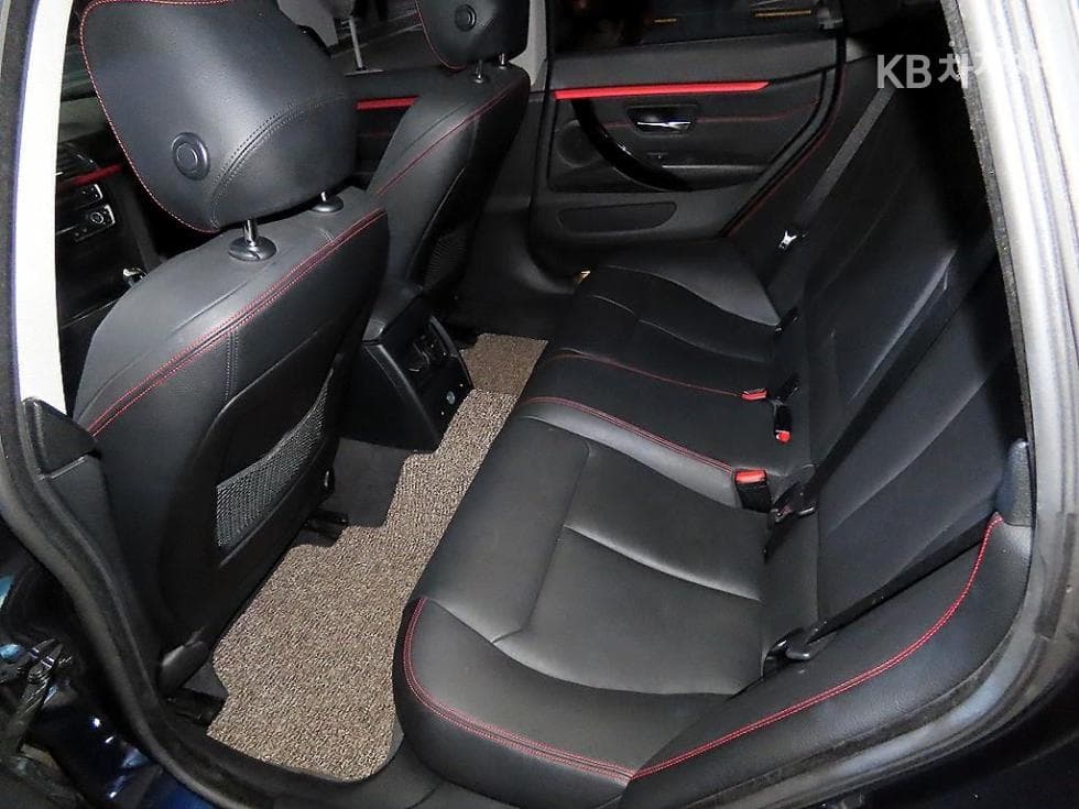 BMW 4시리즈 (F32)420d 그란Coupe F36 xDrive 스포츠 라Seater - 7